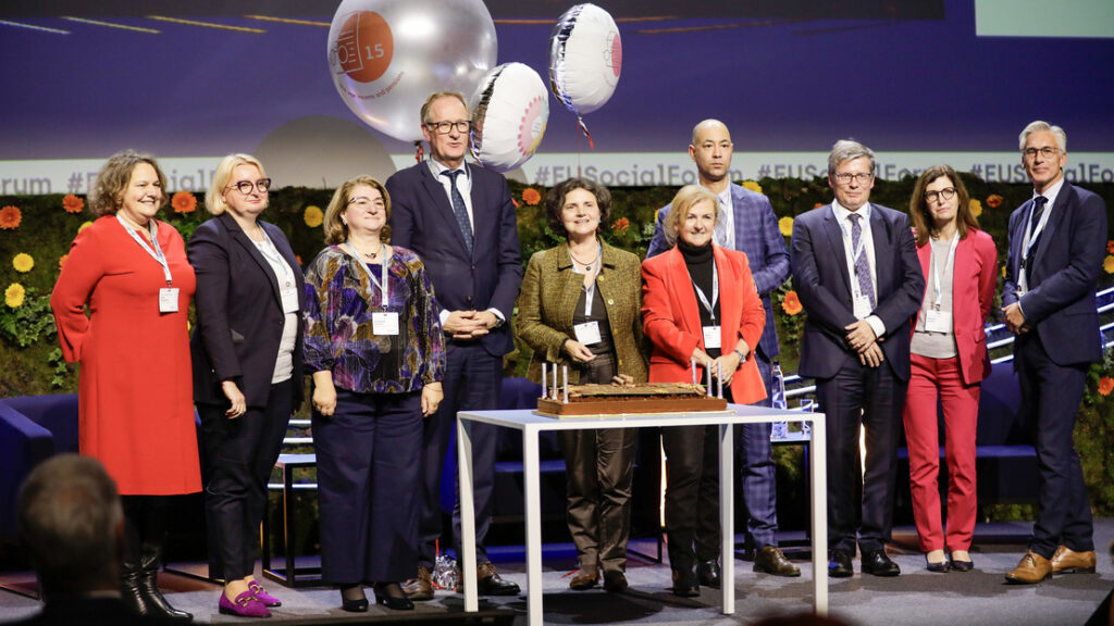 Egy sejtelmes, új valutáról pletykálnak Brüsszelben